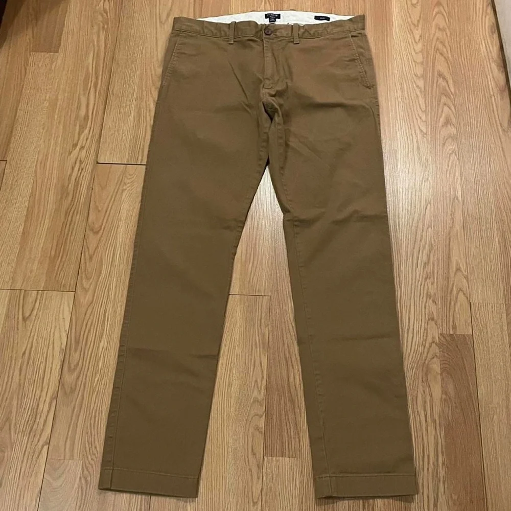 J.Crew Flex Men’s 34x34 (36x32) Slim Fit Chino Pants Brown Flat Front Preppy